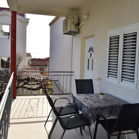 Apartment Doris - Entire Floor & Sea View